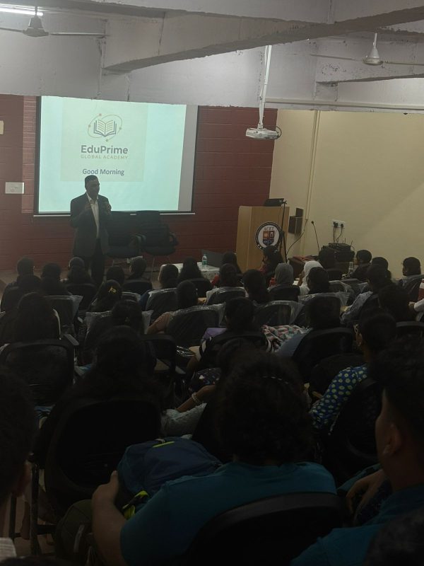 8678e8c7-856d-4b9e-8bb6-aed2f8b1eb83